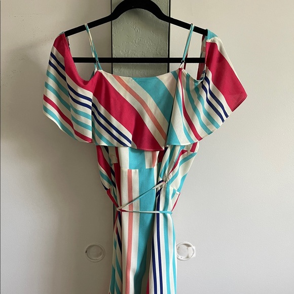 Wrap Dress - Picture 4 of 8